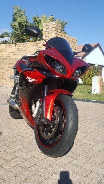 2011 Yamaha R1 Limited