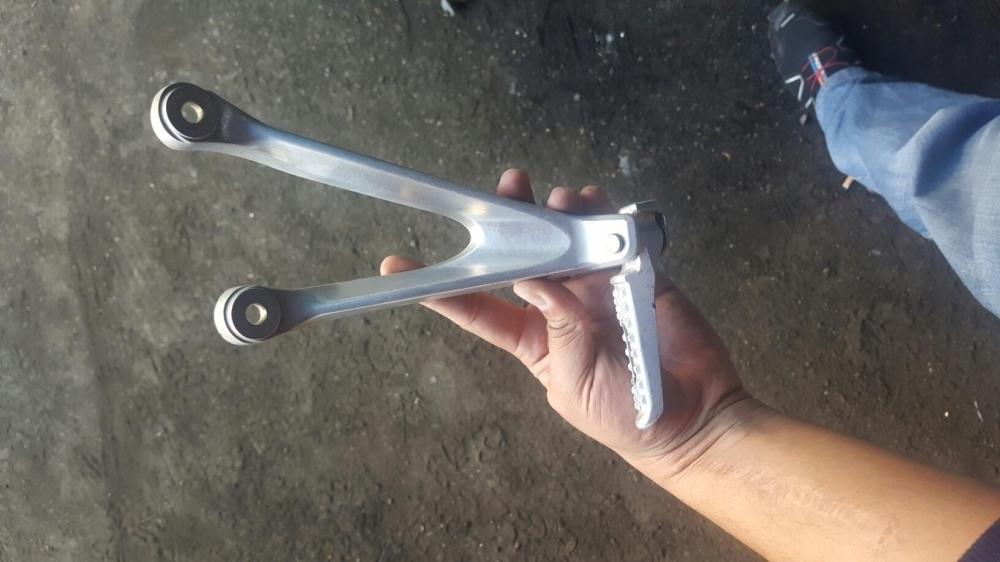 2008 to 2011 Honda Cbr 1000 pillion foot rest