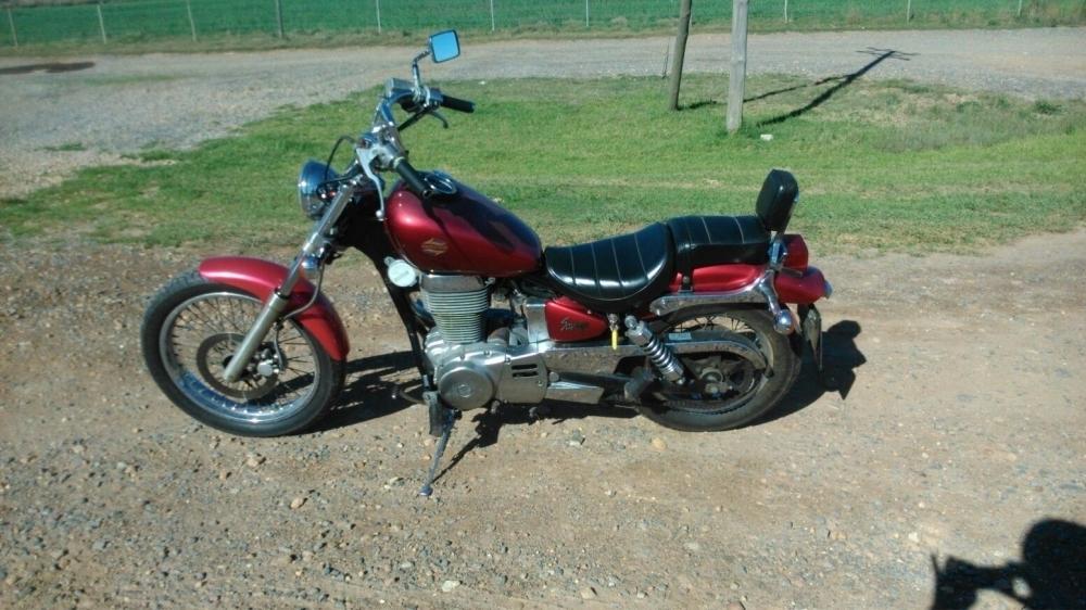 Suzuki LS400 Boulevard