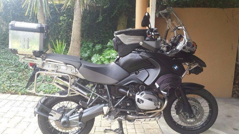 2013 BMW 1200 GSA Triple Black Edition