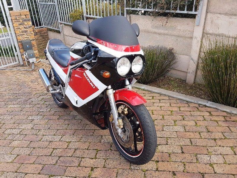 1986 Suzuki GSXR 750 (PRE, PRE SLING, SLINGSHOT)