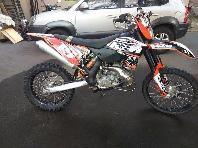 2009 KTM xcw 200 with extras