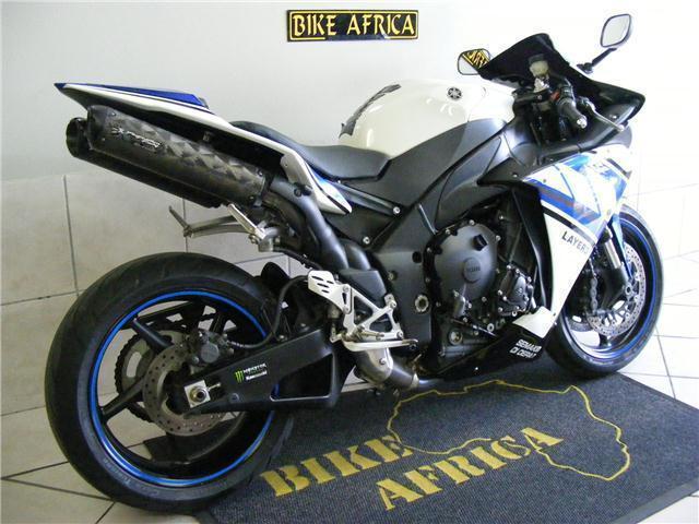 2011 Yamaha YZF R1