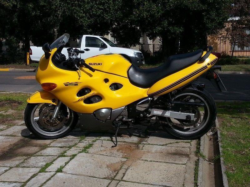 2001 Suzuki GSX / Katana