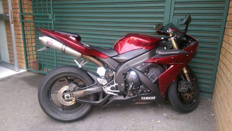 2005 YZF R1
