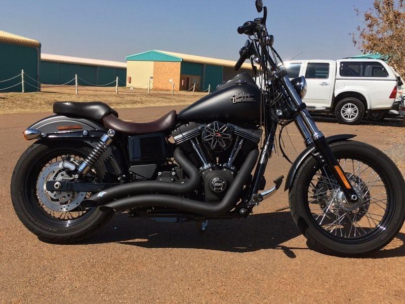 Harley Davidson Dyna Streetbob matt black