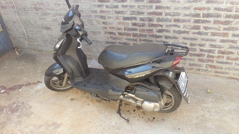 SYM scooter for sale .R4,8 neg