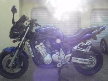 Yamaha FZS 1000 cc 2006 Excellent condition