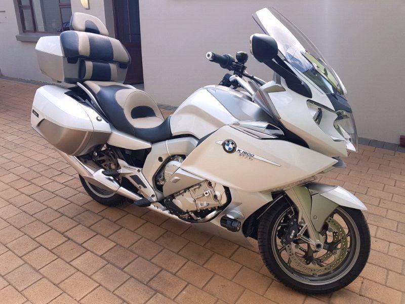 BMW Motorbike R290,000 Neg