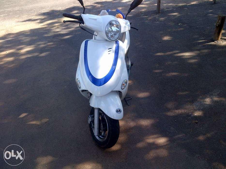 Scooter R7000