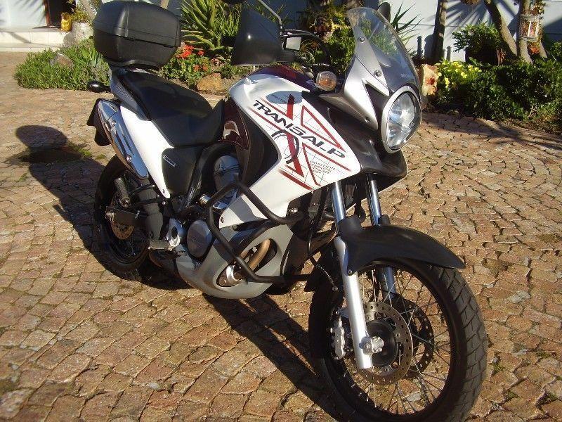 HONDA TRANSALP 700 ABS