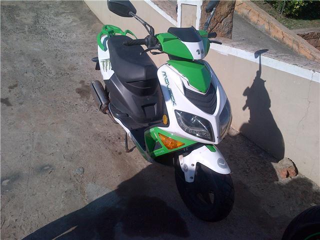150cc moveck scooter R4999 @CLIVES BIKES