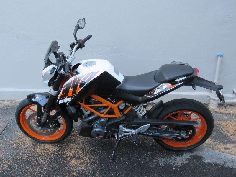 KTM 390 Duke
