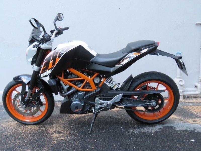 KTM 390 Duke