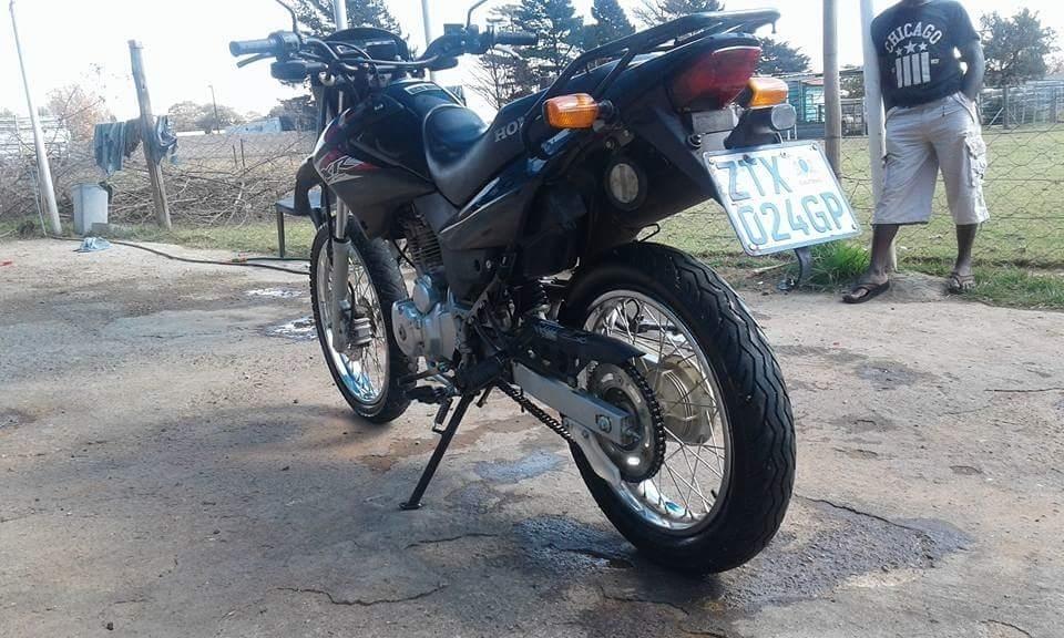 Honda xr 125L