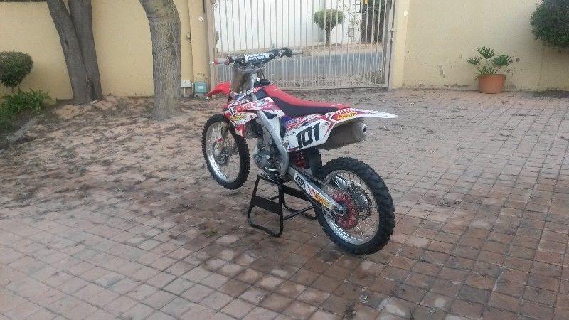 2010 Honda CRF 250 R, fuel injected