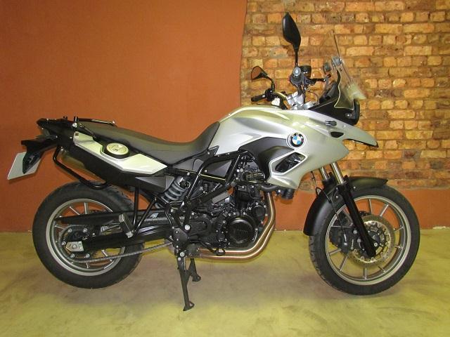 2014 BMW F700GS D/P - Silver Metallic