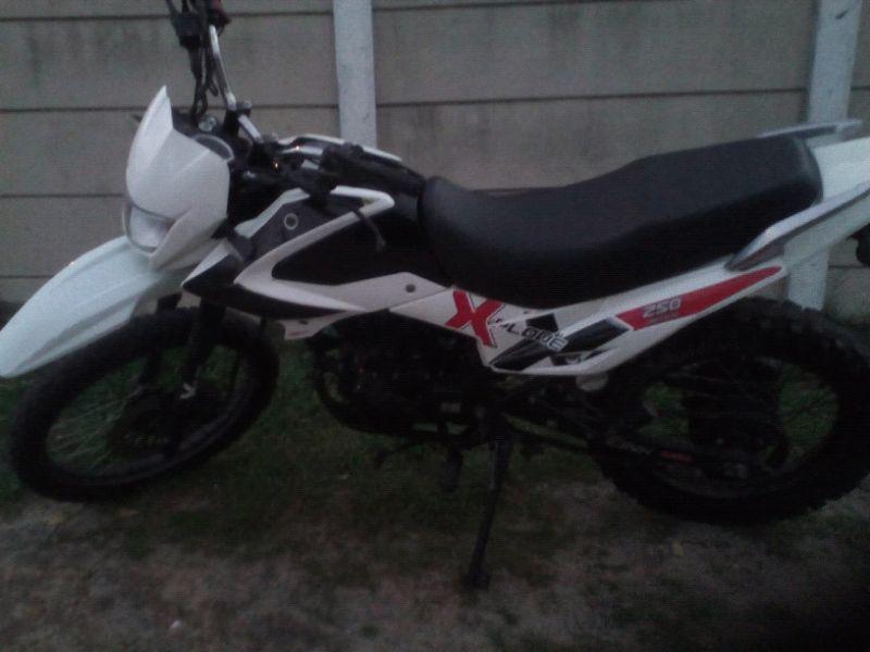 bashan 250cc motorcycle perfect condition