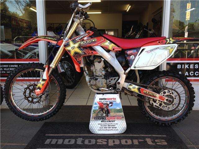 2007 Honda CRF 250R with twin pipes