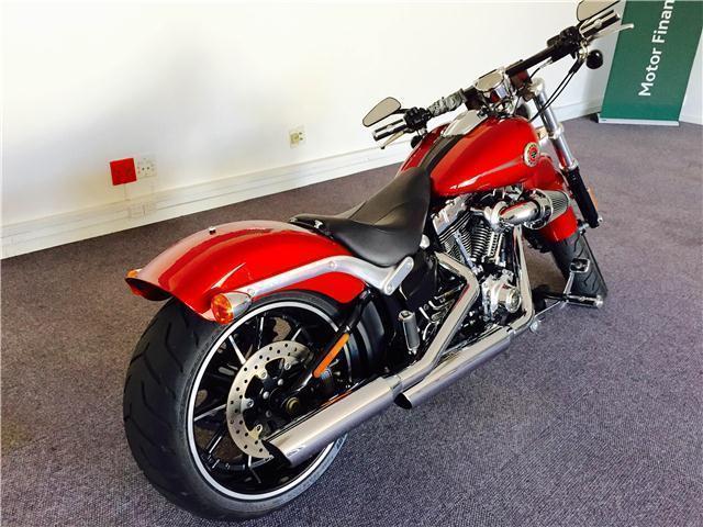 Harley Davidson breakout