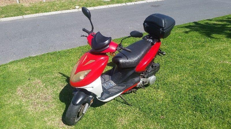 Automatic Gomoto Nippi Scooter For Sale