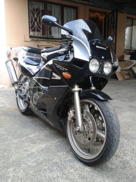 Honda CBR 400