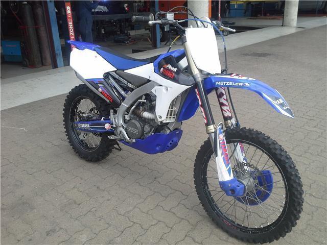 2014 YAMAHA YZ 250 F/FX BOX FOR SALE !