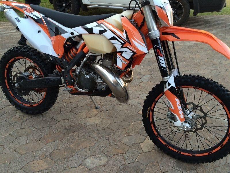 2015 KTM xc-w