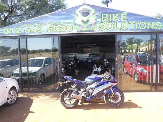 2008 Yamaha YZF R6 Bike