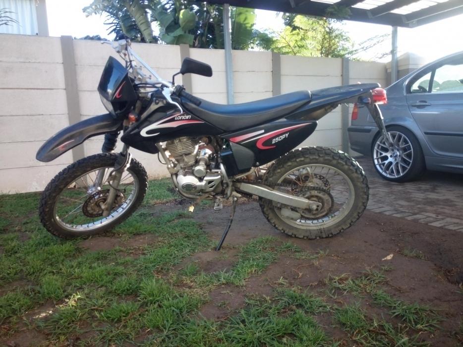 Loncin 250cc on/off road