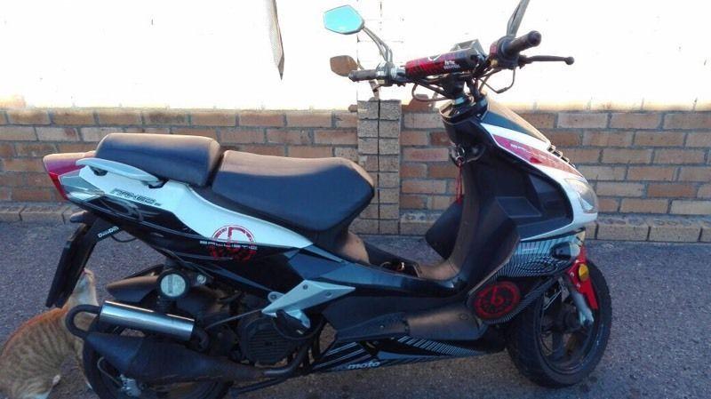 Naked Ballistic 125cc Scooter For Sale
