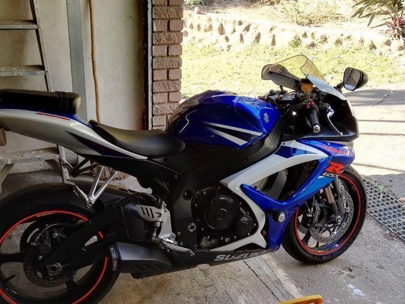 Immaculate Gsxr 750 for sale
