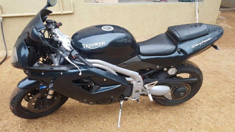 Triumph 955i for sale or swop