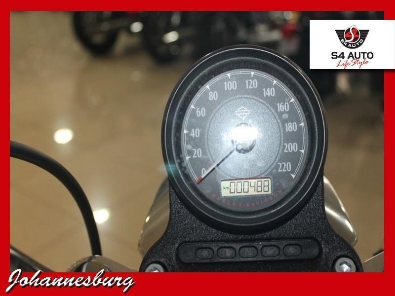 2014 Harley Davidson 883 Sportster