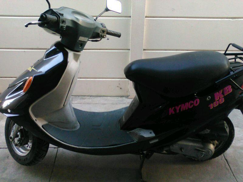 Kymco scooter for sale urgently , good engine , good body , new battery , drive away negotiable