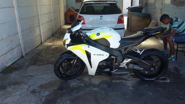 HONDA FIREBLADE FOR SALE OR SWOP