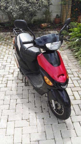 2014 125cc Zest Scooter for sale. ***Full set of spares available from Zest Scooters***