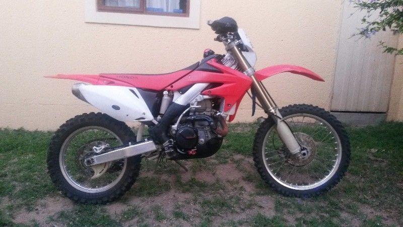 Honda 2008 CRF 450 x for sale in pristine condition. Not for the faint hearted
