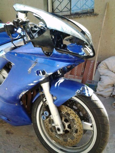 Yamaha r6 2000