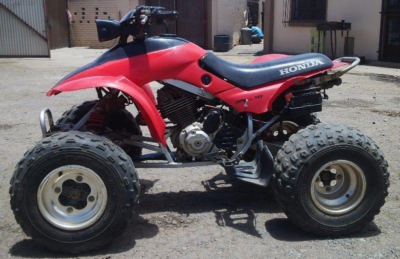Honda TRX 300 EX quad bike for sale R 15 000