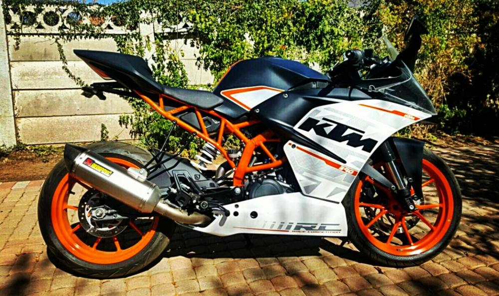 KTM RC 390 with very low milage for sale