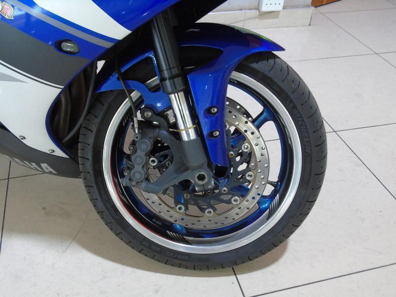 2009 Yamaha Yzf R1