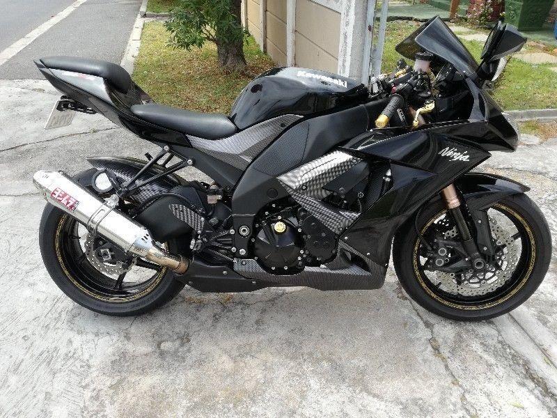 2010 Kawasaki Ninja zx10 R83K