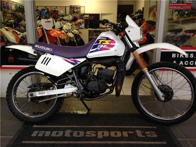 Suzuki TS 125