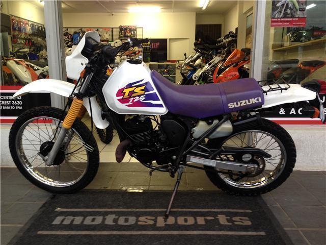 Suzuki TS 125