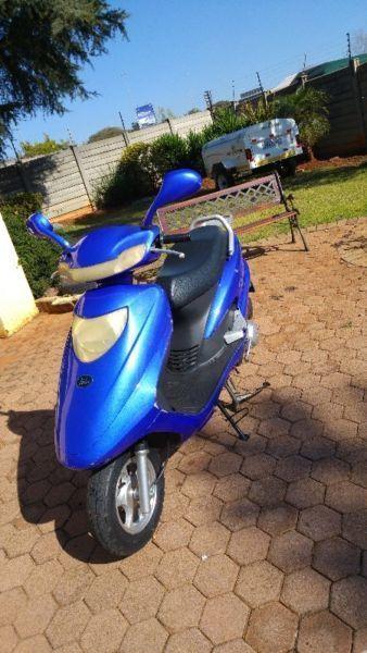 Vuka XR Scooter 125cc