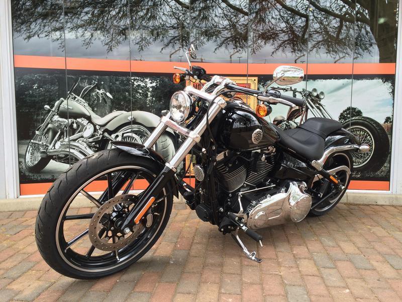 2016 Harley Davidson Softail FXSB Breakout