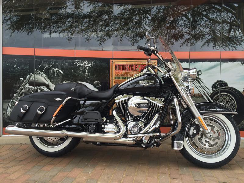 2016 Harley Davidson Touring FLHRC Road King Classic