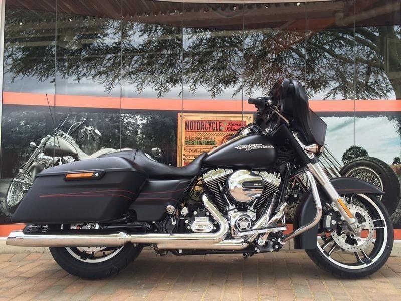 2016 Harley Davidson Touring FLHXS Street Glide Special