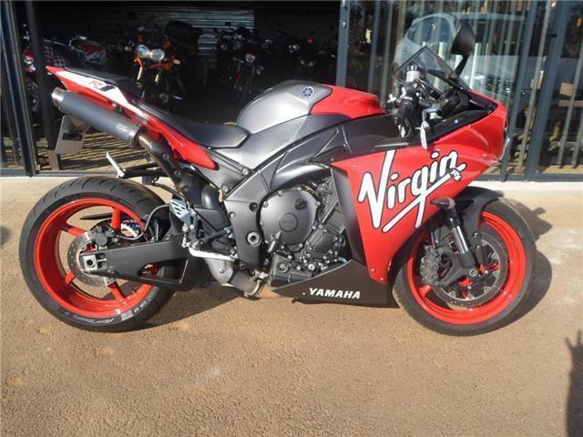 2013 Yamaha R1 Big Bang